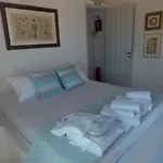 Simos Villa