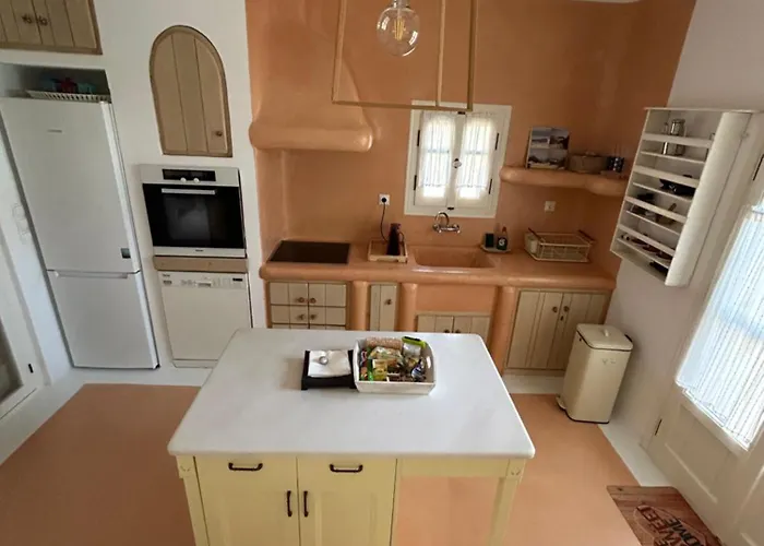 Simos 艾拉方索斯